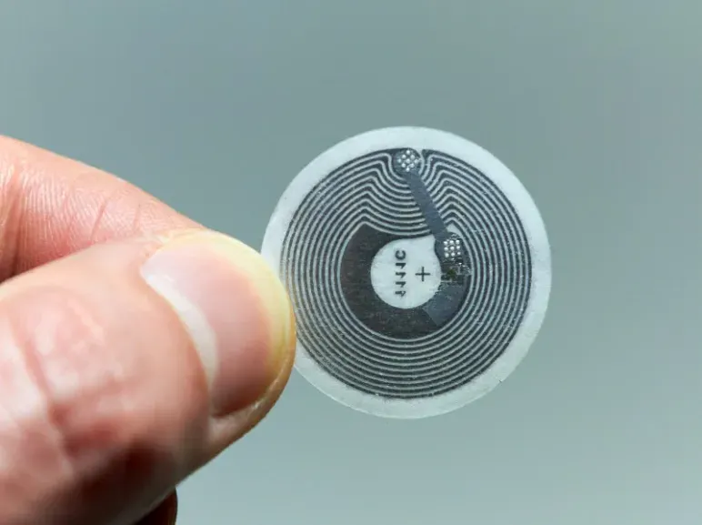 Hur kan jag nfc klistermärke?