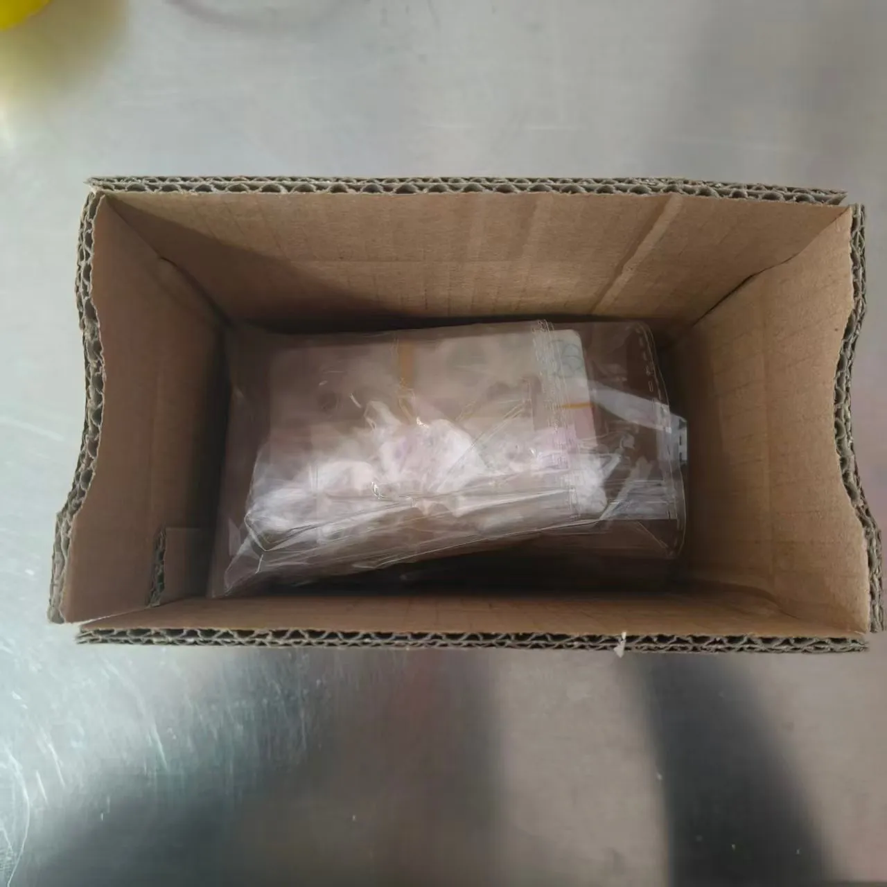 Anpassa dina betalningar! Vi presenterar vår nya linje med kreditkortsskinn