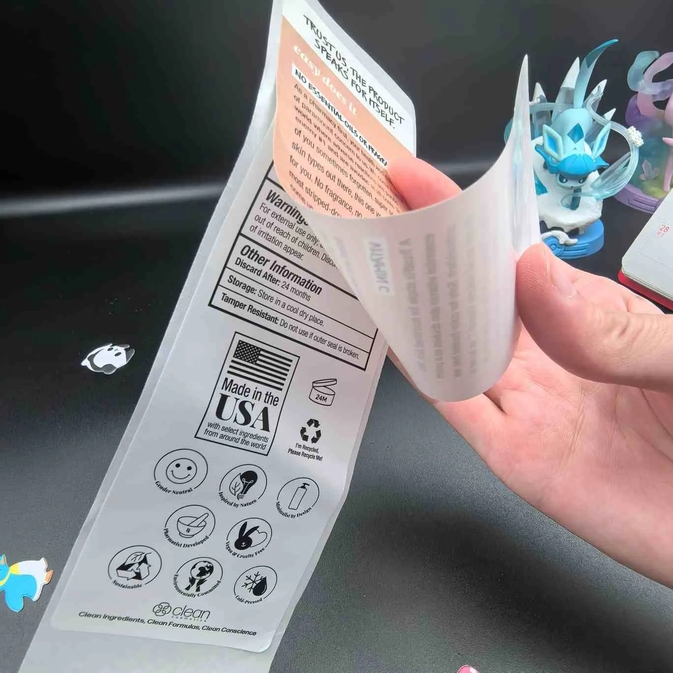 Flerlager för kosmetiska etiketter